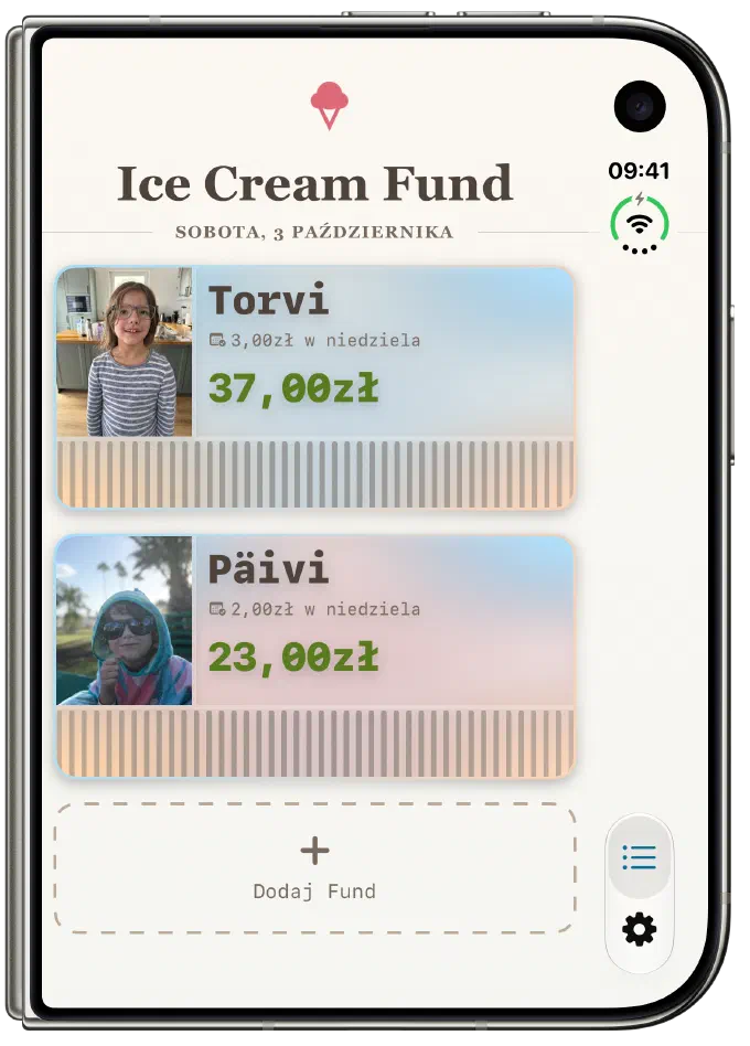 Ekran główny Ice Cream Fund na złożonym iPhonie Duo